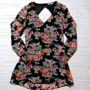 ⭐Floral mini dress
